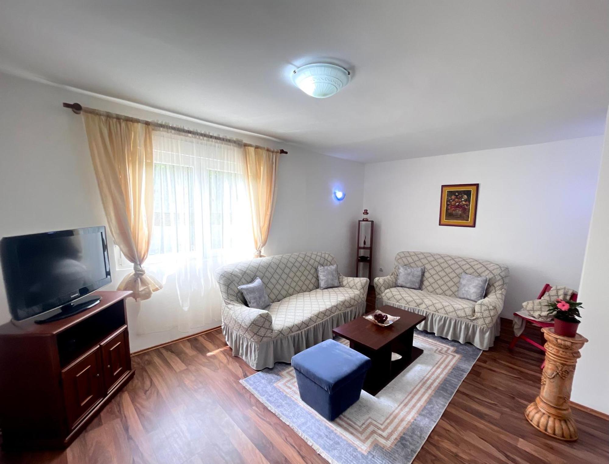 As Apartment House Nikšić Exterior foto